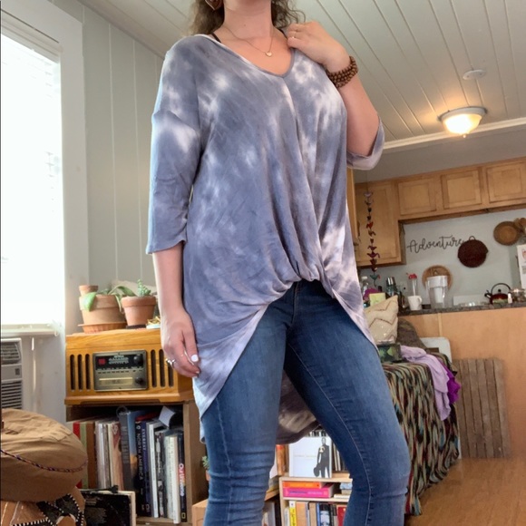 Potter’s Pot Stormy Skies hi low tie front tunic - Picture 8 of 8